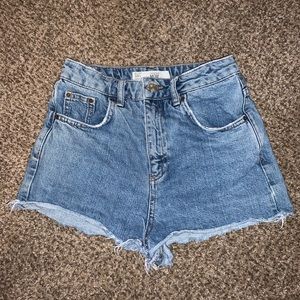 Topshop Women’s High Waisted Mom Jean Shorts